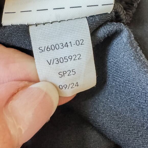 Athleta, Black Transcend Open Back Tee, Women’s Medium, Activewear - Picture 9 of 9